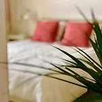 Apartman Cuarto Botanico - Shared Pool - Island Location - 10 Mins Drive To Famara And La Santa